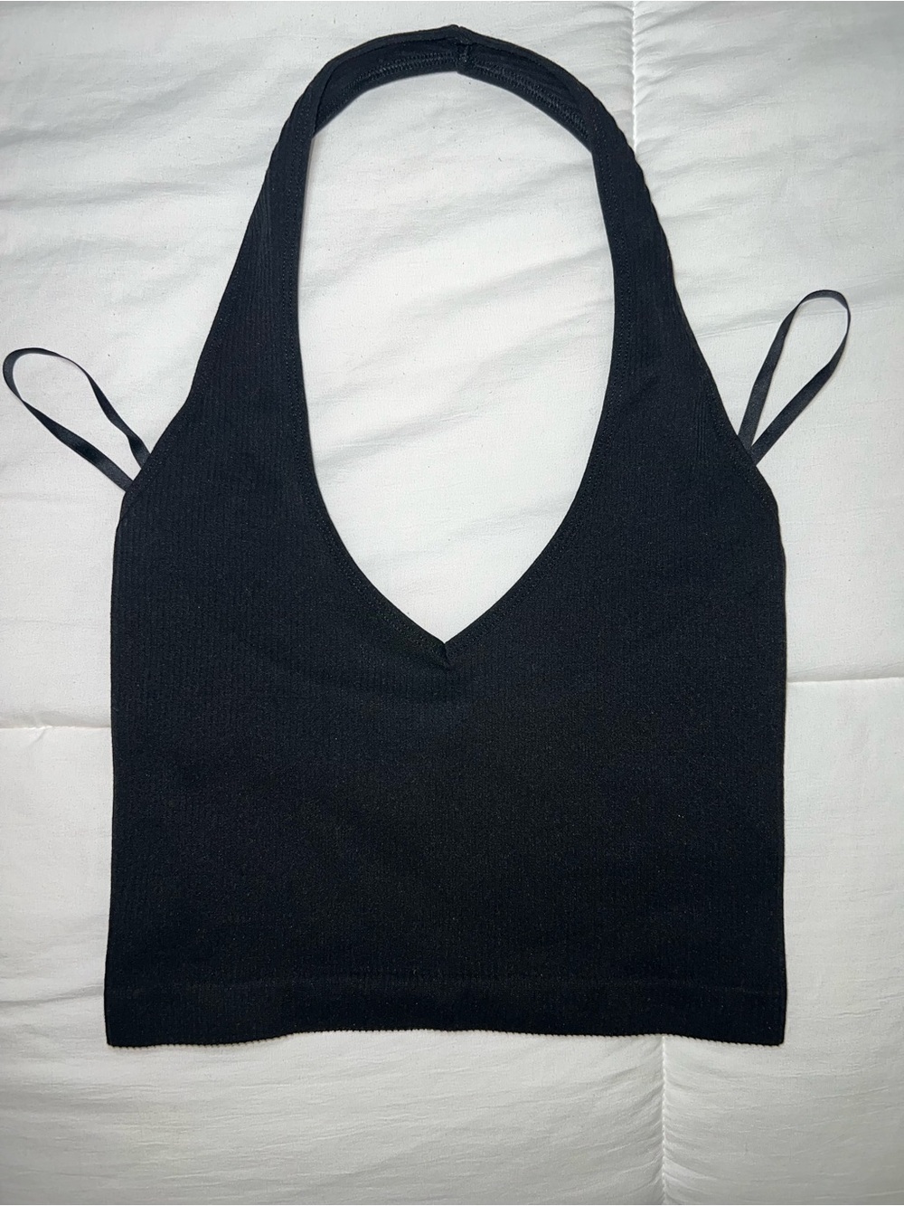 Aritzia Sunday Best ribbed halter top